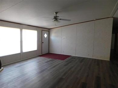 2912 Paluxy Trail, Granbury, TX 76048 - photo 7