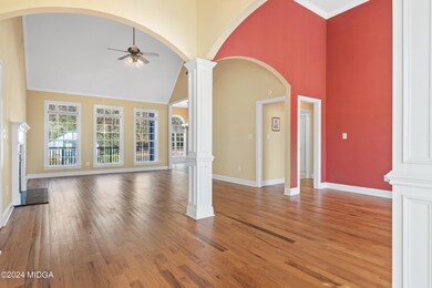 122 Ravenal Ct-01759