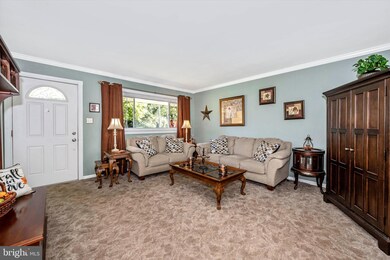 4009 Logan Ct, Pasadena, MD 21122 - photo 5