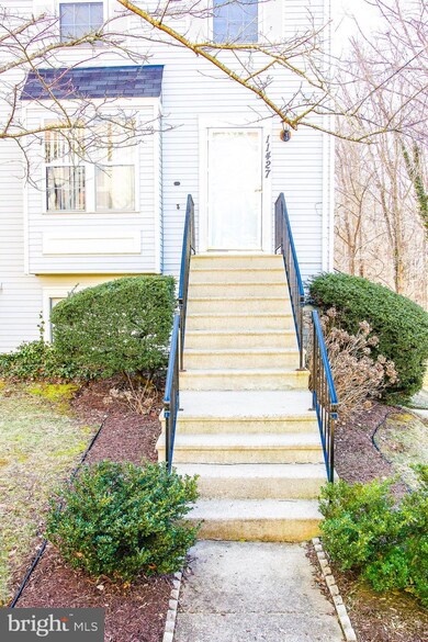 11427 Honeysuckle Ct unit 2-3, Upper Marlboro, MD 20774 - photo 2