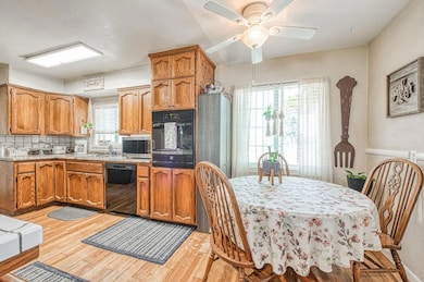 4222 N Manila Ave, Fresno, CA 93727 - photo 4