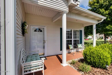 03_207 Willington Place_FrontPorch