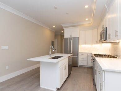 29 Tilesboro St unit 2, Dorchester, MA 02122 - photo 7