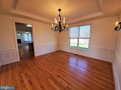 11406 Fox Chase Ct, Hagerstown, MD 21742 - photo 7