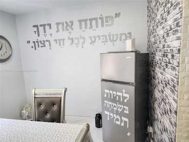 3301 Simms St unit 12B, Hollywood, FL 33021 - photo 3