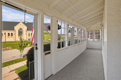 217 S Cross St, Oconomowoc, WI 53066 - photo 4