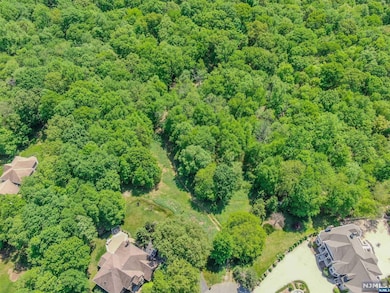 9 Vista Ct, Kinnelon, NJ 07405 - photo 4