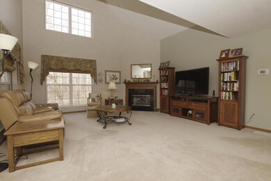 348 Sycamore Woods Ln unit 348, Columbus, OH 43230 - photo 5