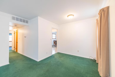 3256 S Stella Ct, Trenton, MI 48183 - photo 7