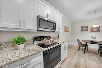 11521 Villa Grand unit 913, Fort Myers, FL 33913 - photo 6