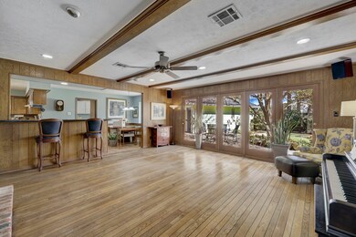 838 W Forest Dr, Houston, TX 77079 - photo 4