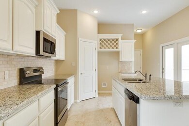 3605 Oriole Dr, Mission, TX 78572 - photo 6