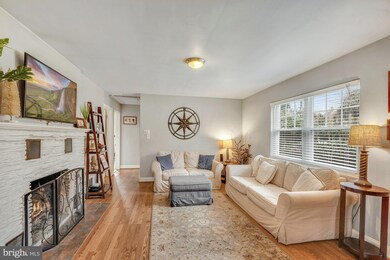 3039 Castle Rd, Falls Church, VA 22044 - photo 4