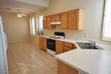 Kitchen/Breakfast Area
