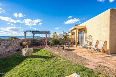 2195 Foxtail Pine Dr, Las Cruces, NM 88012 - photo 3