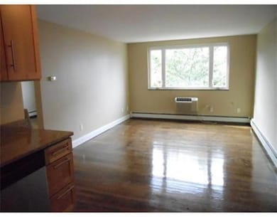 62 Carey Ave unit 6, Watertown, MA 02472 - photo 4