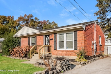 215 Kim Ct, Louisville, KY 40214 - photo 3