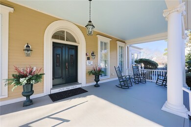 249 Hope St unit 7, Bristol, RI 02809 - photo 4