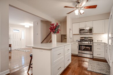 3220 Bristol Rd, Waukegan, IL 60087 - photo 5