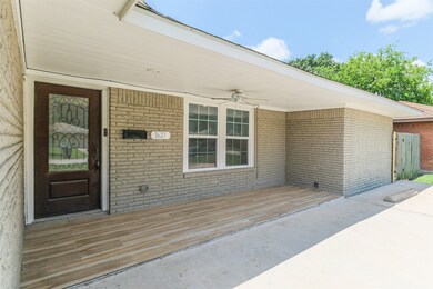 1627 Ansbury Dr, Houston, TX 77018 - photo 3