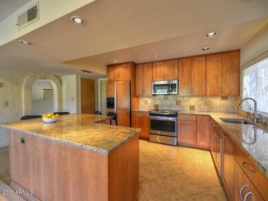 010_Kitchen