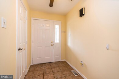 122 Blackfriars Cir unit 89, Doylestown, PA 18901 - photo 4