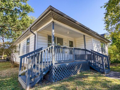 612 W 5th St, Bonham, TX 75418 - photo 3