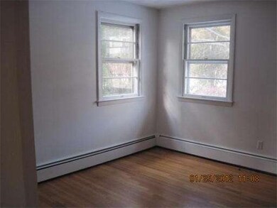 63 Gates Ln, Worcester, MA 01603 - photo 5