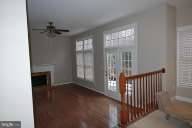 2075 Madrillon Rd, Vienna, VA 22182 - photo 7
