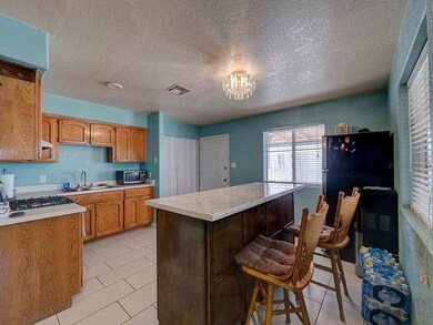 257 S 10th Ave, Yuma, AZ 85364 - photo 6