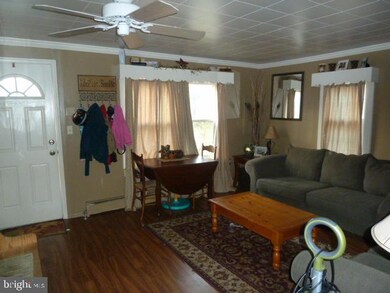 639 Franklin St, Columbia, PA 17512 - photo 3