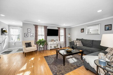 18 Albury Stone Cir unit U214, Nashua, NH 03063 - photo 6