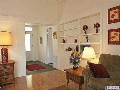 Welcome home! Your front door features a gorgeous 