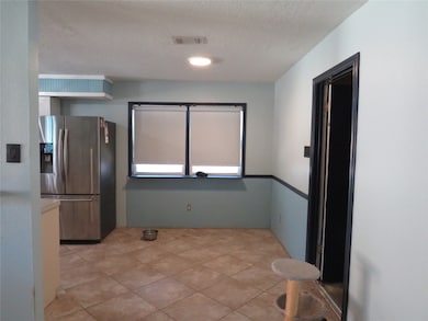 1112 N Heron Dr, Seabrook, TX 77586 - photo 4