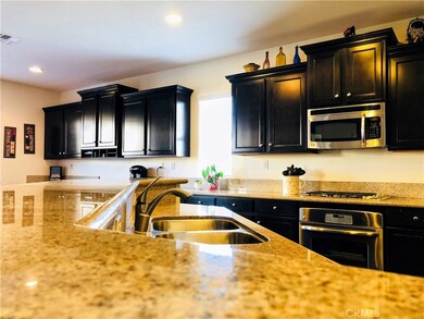 5455 N Pinnacle Ln, San Bernardino, CA 92407 - photo 3