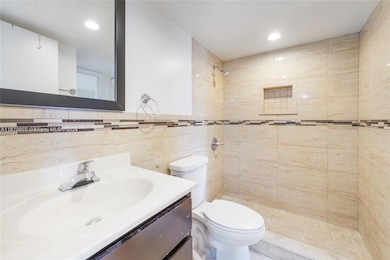 4801 NW 7th St unit 80316, Miami, FL 33126 - photo 7