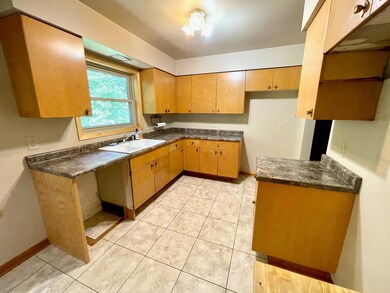 1419 5th Ave E, Menomonie, WI 54751 - photo 2