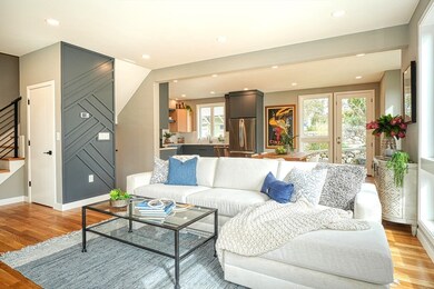 112 Forest St unit 1, Watertown, MA 02472 - photo 4