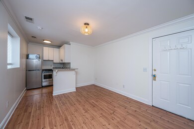 338 King St unit C, Charleston, SC 29401 - photo 3
