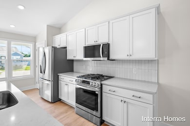 1533 N Village Cir, Kalamazoo, MI 49009 - photo 6