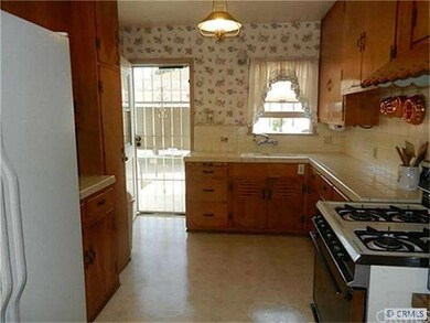 Spacious Kitchen