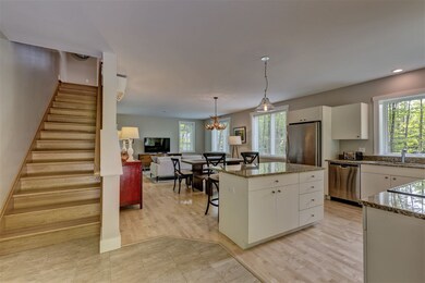 207 Hartness Way unit 5328, Hartford, VT 05001 - photo 3