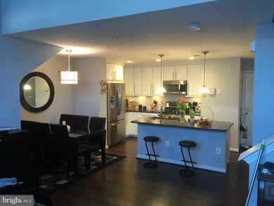 42289 Onyx Terrace unit 703, Stone Ridge, VA 20105 - photo 2