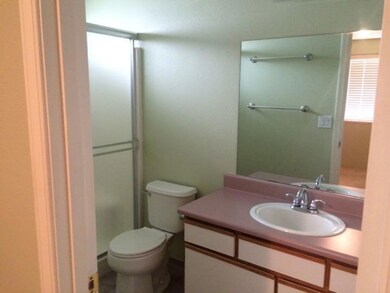 1082 Cherry St, Central Point, OR 97502 - photo 5