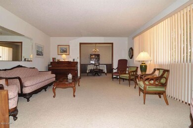 Living Room-Dining Room