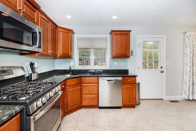 600 Justin Dr unit 2, Weymouth, MA 02188 - photo 4