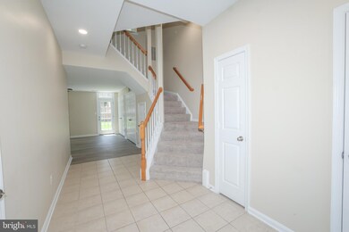 20581 Crestmont Terrace, Sterling, VA 20165 - photo 3
