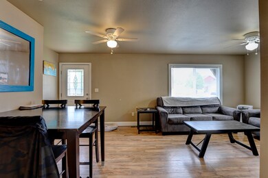 Living room (1)