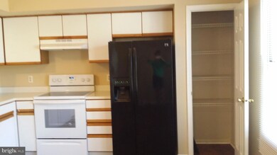 690 Corsica Ave, Bear, DE 19701 - photo 3