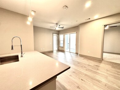 401 W 25th St unit 1247, Houston, TX 77008 - photo 6